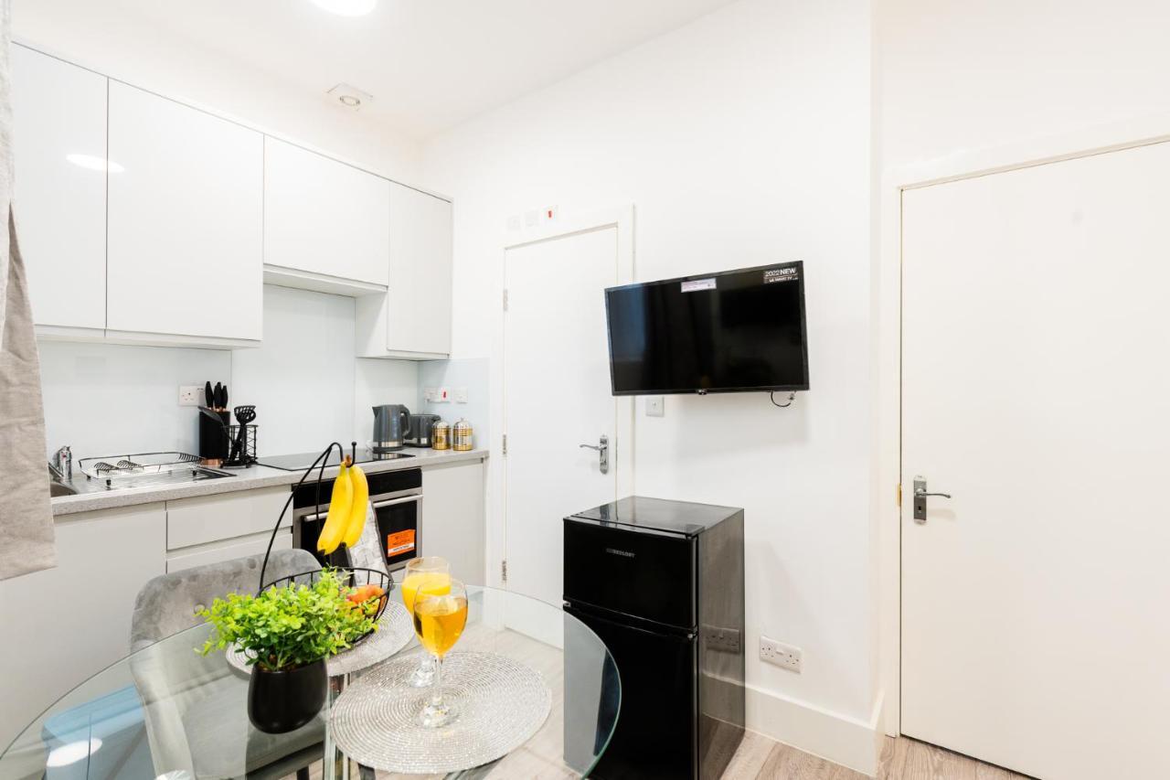 Large Studio Apartment 30 Mins To Oxford Street 런던 외부 사진